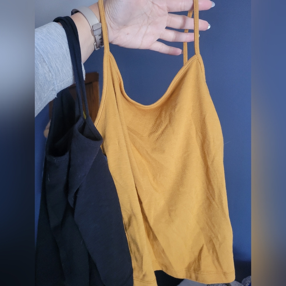 4.99 Shipping! 3 New Cropped Tanks/Camisoles from Target